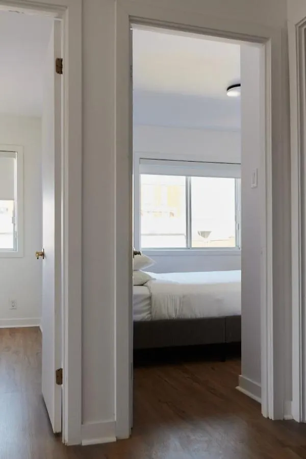 مونتريال Hotel Laurence 0*,