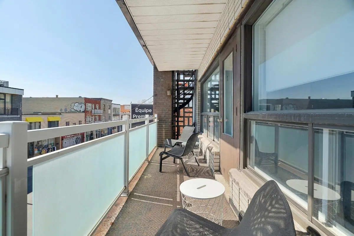 مونتريال Hotel Laurence 0*,  كندا