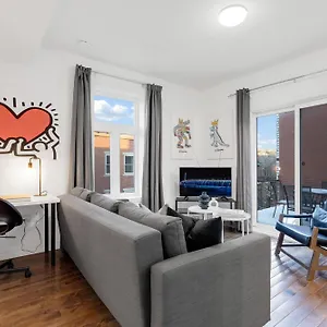 Liv Mtl Mtl Appart hôtel