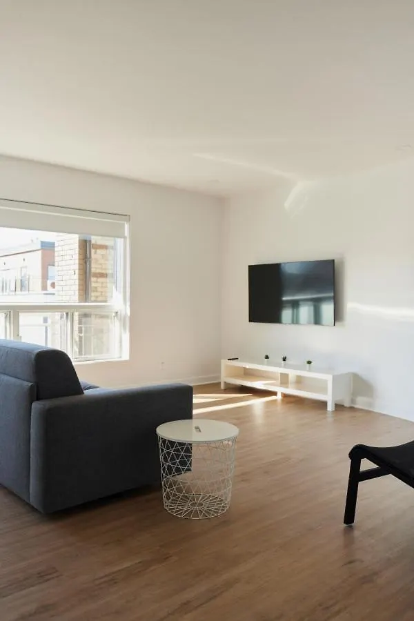 Hotel Laurence Montreal Aparthotel